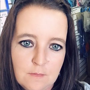 Meet your Posher, Gina